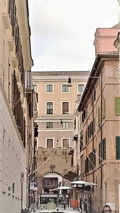 Appartamento In Borgo Vittorio A Due Passi Da San Pietro 로마 외부 사진