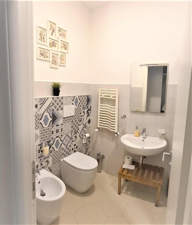 Appartamento In Borgo Vittorio A Due Passi Da San Pietro 로마 외부 사진